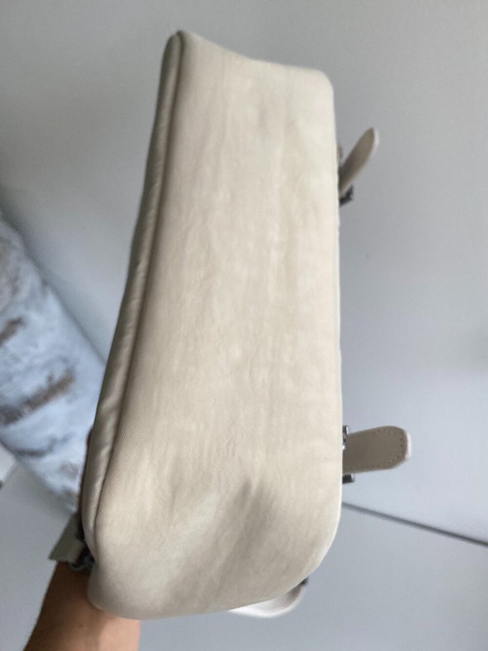 Herschel Orion Retreat Moonbeam Crossbody Bag - Picture 11 of 16